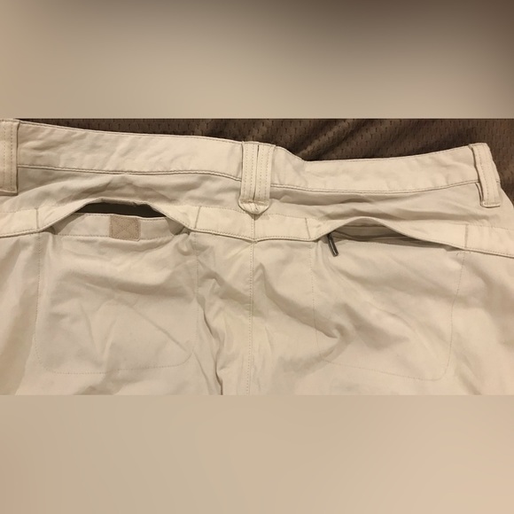 Eddie Bauer Women’s Cream Khaki Outdoor Capri-able Adventure Pants - 10 - Picture 9 of 13